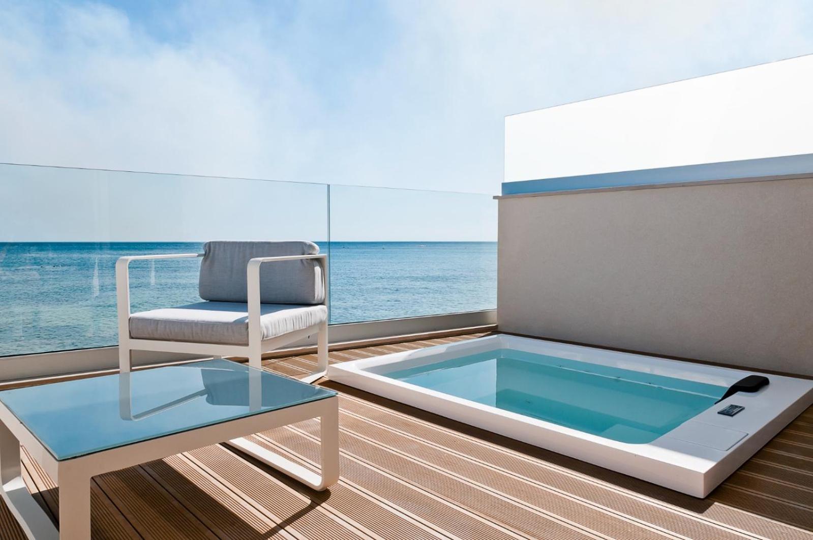 Scirocco Boutique Eco Hotel Torre Pali Ngoại thất bức ảnh